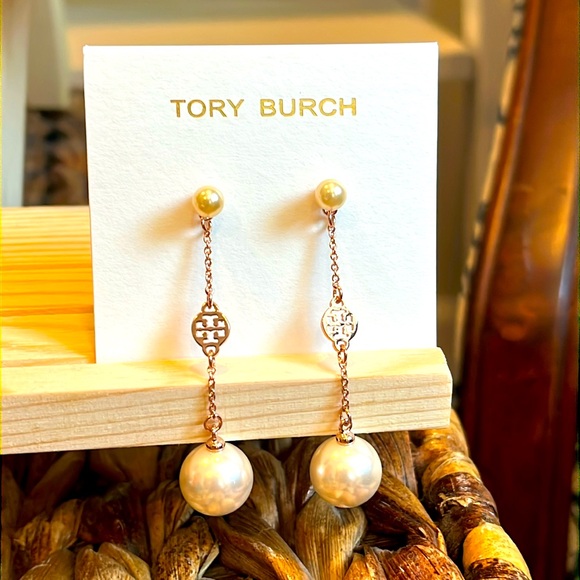 Tory Burch Pearl Drop Rose Gold Dangle Earrings - Picture 2 of 2